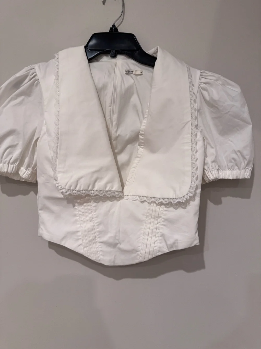House of CB Augusta White Pin Tuck wide collar scalloped lace medium
